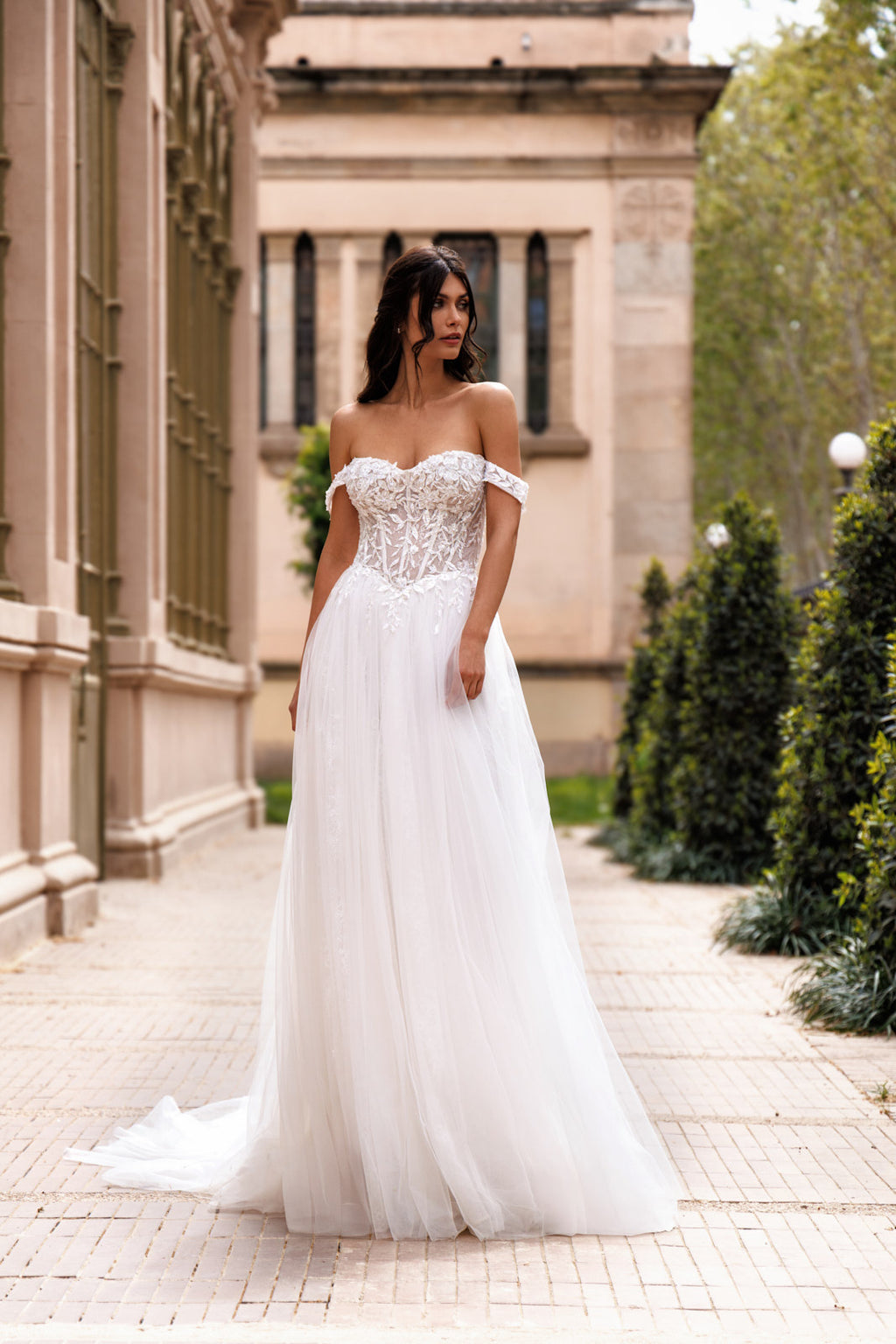 Vestido de Novia Romántico Off Shoulders con Encaje y Tul de Seda